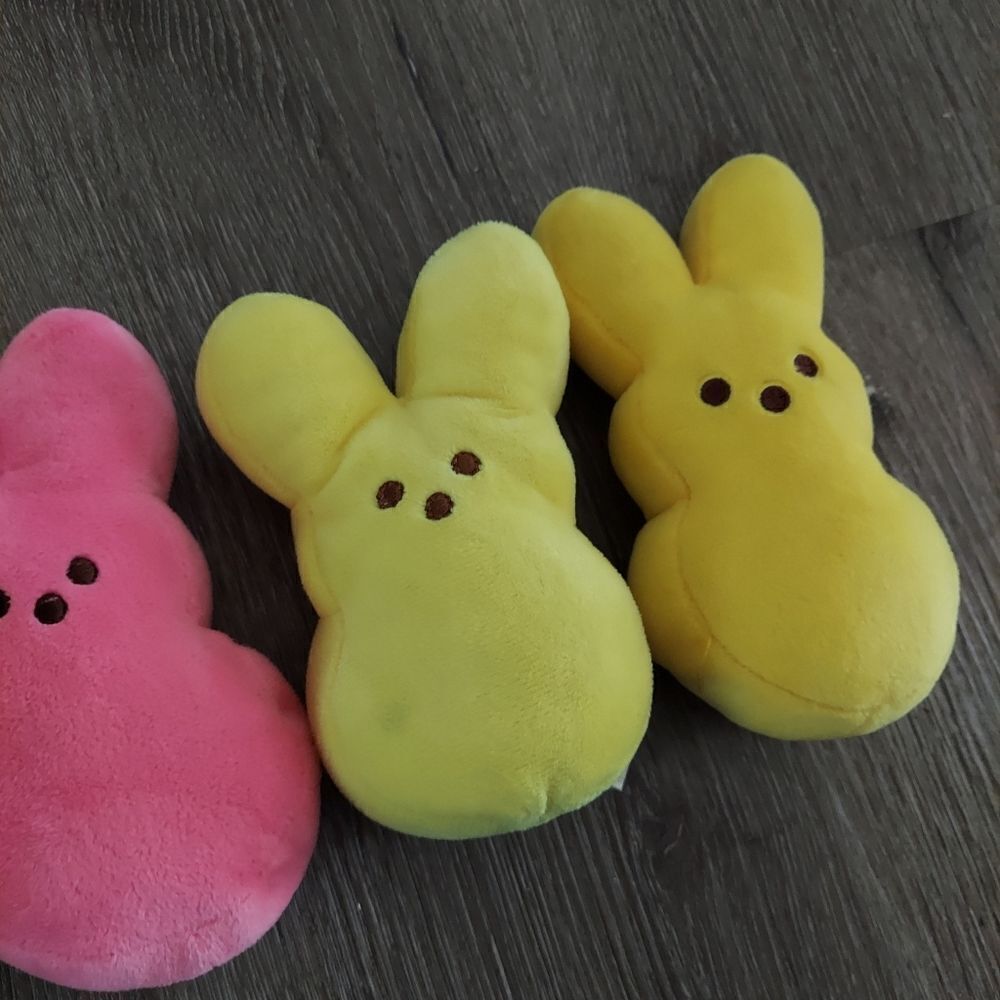 Peeps Plush Lot - Picture 4 of 5